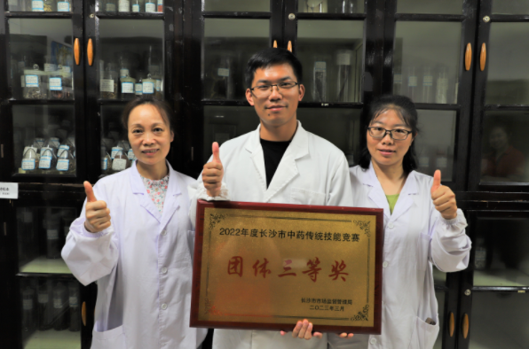 �� �� �� ֥ ��